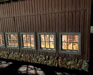 Landmark structures, Old weathered barn modelBR 5865. O Scale