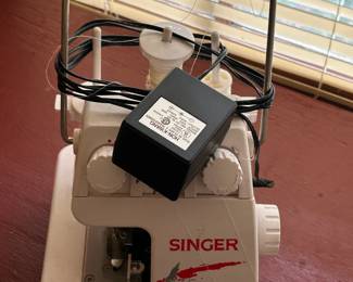 Singer Tiny Serger