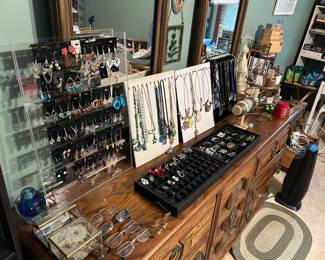 A great selection of jewelry including necklaces, earrings, bracelets, pendants, rings and pins.