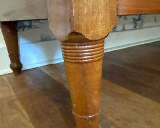 Federal birch bowfront chest of drawers