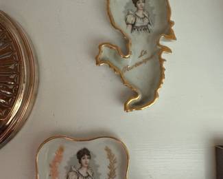 La Martinique Limoges porcelain trinket dishes featuring Empress Josephine Bonaparte