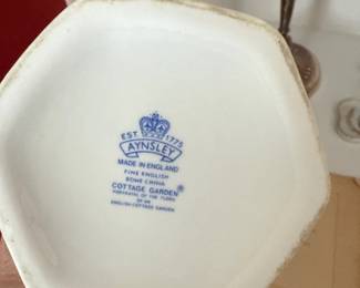 Aynsley Fine China Cottage Garden Vase