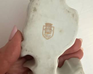 La Martinique Limoges porcelain trinket dish featuring Empress Josephine Bonaparte