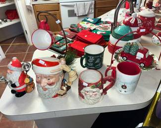 CHRISTMAS MUGS