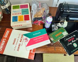 ACCESSORIES & PAPERS