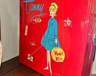 GREAT IDEAL TAMMY CARRY CASE