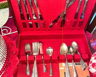 HARMONY HOUSE FLATWARE & CASE