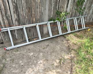 GREAT EXTENSION LADDER