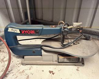 RYOBIU SCROLL SAW
