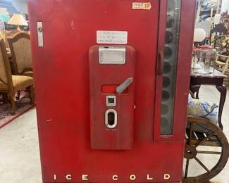 Coca Cola Machine- Vendo 110