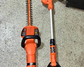 Weed whacker, trimmer Black and Decker