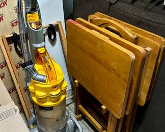Dyson Vacuum Cleaner, TV Tray Set TV Trays