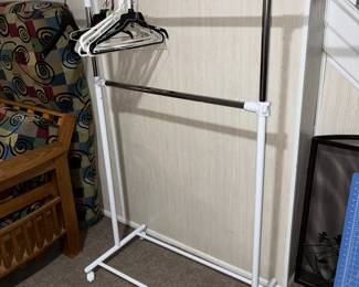 Clothing rack
