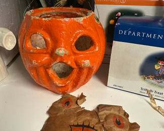 1940s Paper Mache Choir Face Pumpkin Bucket