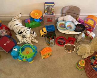 Miscellaneous Lot Of Childrens Toys 