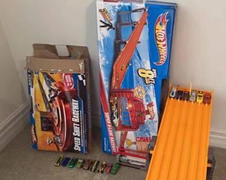 Hot Wheels Super 6 Lane Raceway, Speed Shift Raceway, And Cars
