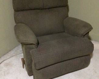 recliner $175.