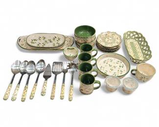 32-Piece Temp-tations Old World Green Dinnerware Set
