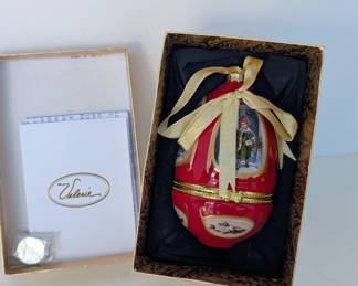 Mr. Christmas Musical Porcelain Egg Ornament by Valerie Parr Hill
