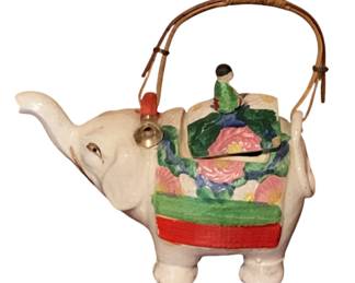 533 - Elephant Teapot - 7" tall
