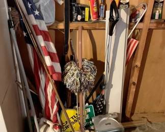 621 - Lot of Assorted Items
