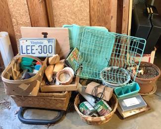 612 - Lot of Assorted Items
