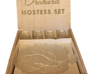 558 - Orchard Hostess Set Snack Trays & Glasses in original box
