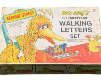 629 - Big Bird's Blunderproof Walking Letters Set in original Box - used as-is electric/electronic/mechanical item - no guarantee all components, untested.
