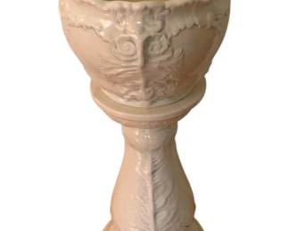 50 - Jordaneire Pedestal - 24 x 10
