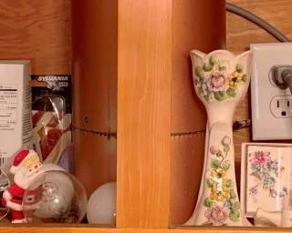 107 - Cabinet Lot
