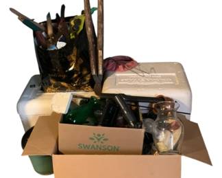 610 - Lot of Assorted Items
