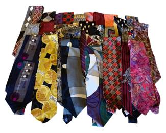 582 - Lot of Assorted Men's Neck Ties
