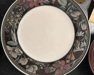 Mikasa Serene Garden 

12 plates, 5 bowls and one serving tray and bowl