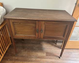 Console/Cabinet antique