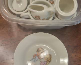 Children's dishes