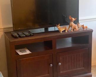 Tv stand and tv