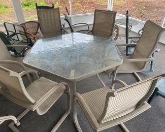 Martha Stewart Patio Table and 6 Chairs