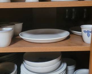 Pfaltzgraff Yorktowne Pattern Dishes