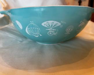 Pyrex - Cinderella Bowl!