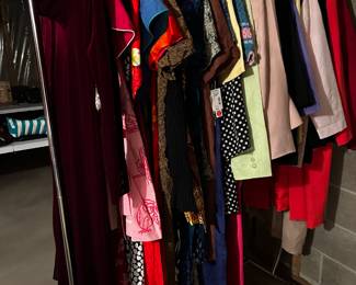 Totally Awesome Vintage Dresses