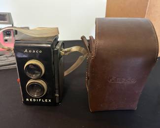 Ansco Rediflex Camera w Case
