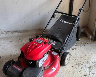 Troy Bilt 21 Self Propelling Lawn Mower