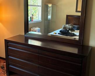 6Drawer Wood Dresser With Matching Mirror