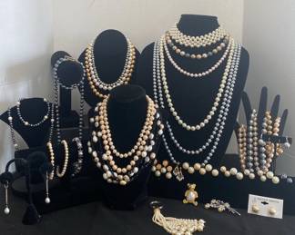 Pearl Like Jewelry Collection