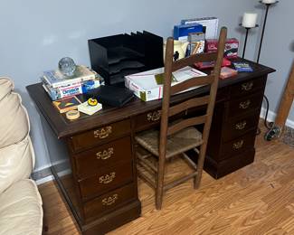Nice sized desk