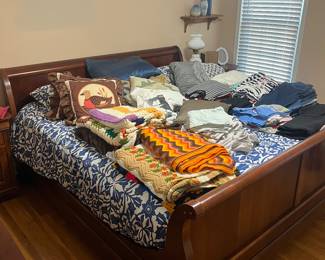 King size bedroom suite