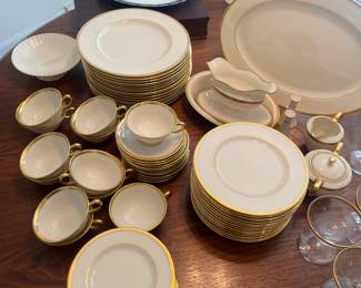 LENOX Tuxedo China set