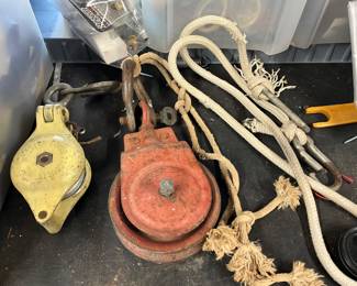 vintage pully
