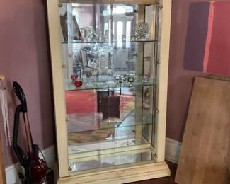 Display cabinet