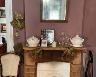 Mirror, tureens